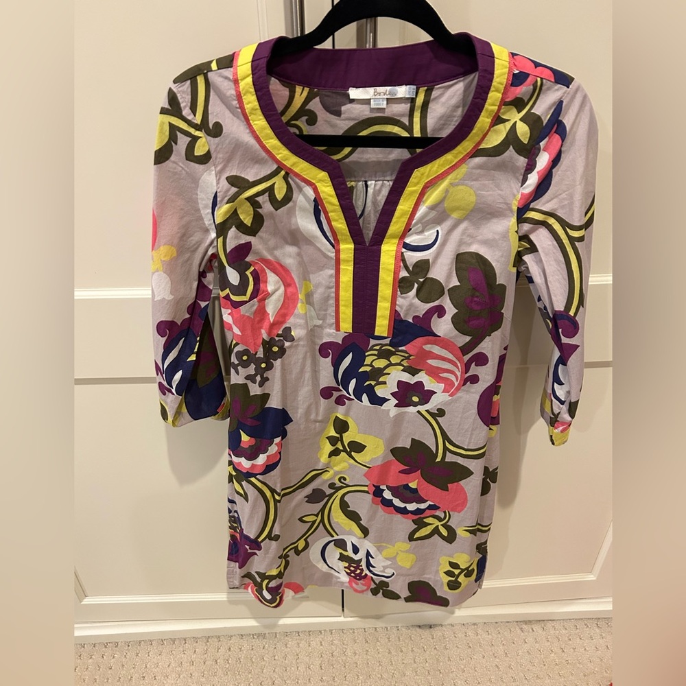 Boden colorful floral caftan with Vibrant Accents. 100% cotton. Size 6